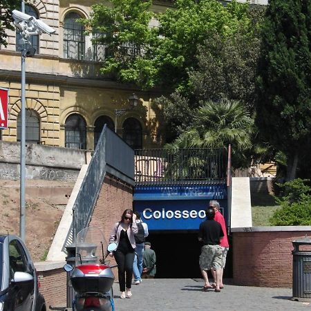 La Calla Al Colosseo Рим Экстерьер фото